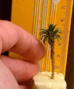 Palmera para Belenes y Dioramas 8 cm de altura proporción de pequeñas escaleras (sólo hojas montadas)